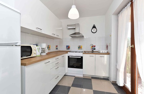 Kapelica Apartment | Holiday apartment mit Klimaanlage und Terrasse