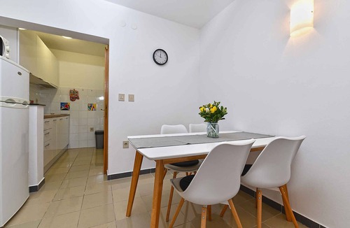 Kapelica Apartment | Holiday apartment mit Klimaanlage und Terrasse