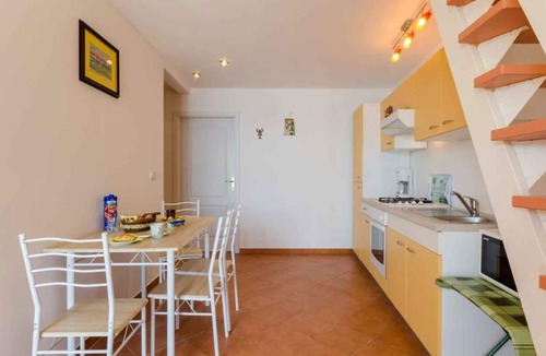 Selce Apartment | Holiday apartment mit Klimaanlage und Meerblick