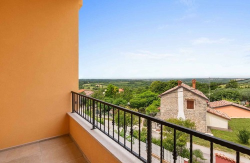Materada Apartment | Holiday apartment mit Klimaanlage und Pool