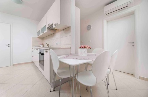 Soline Apartment | Holiday apartment near the sea