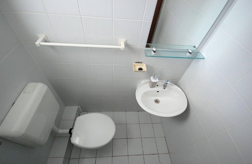 Njivice Apartment | Holiday apartment Njivice for 1 - 6 persons with 3 bedrooms - Holiday apartment