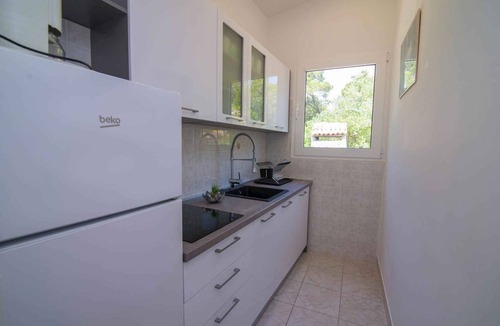 Artatore Apartment | Holiday apartment only 150 m from the sea