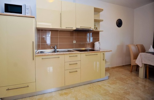 Potocnica Apartment | Holiday apartment Potocnica for 1 - 6 persons with 2 bedrooms - Row house