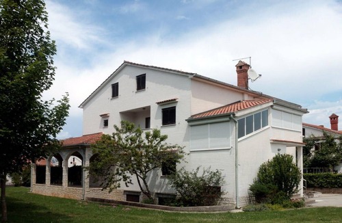 Vantacici House | Holiday apartment Vantačići for 1 - 3 persons with 1 bedroom - Holiday house