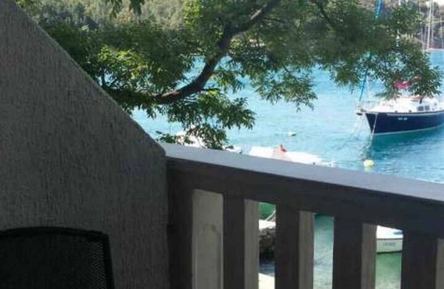Jadranovo Apartment | Holiday apartment with air conditioning directly at the sea