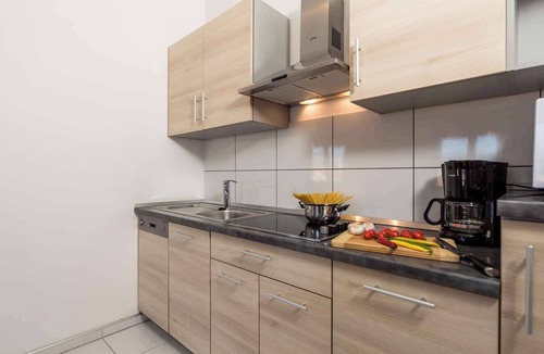 Silo Apartment | Holiday apartment with air conditioning and pool