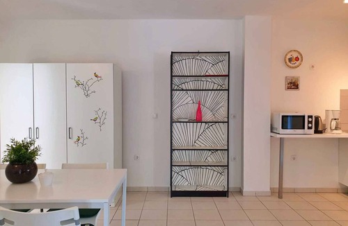 Silo Apartment | Holiday apartment with air conditioning and terrace