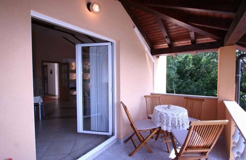 Polje Apartment | Holiday apartment with air conditioning and Internet