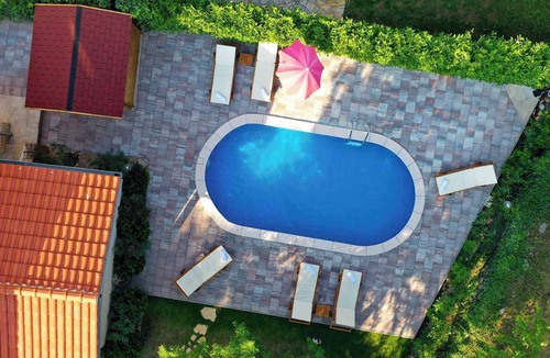 Silo Apartment | Holiday apartment with air conditioning, Internet and Grill