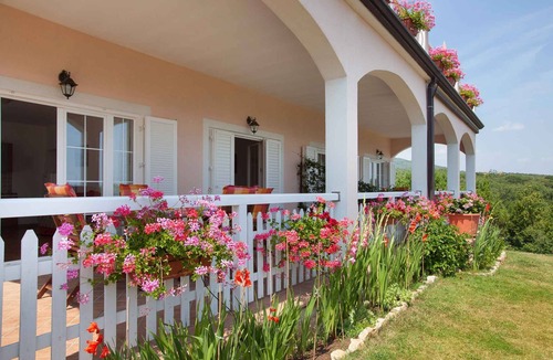 Drenje Apartment | Holiday apartment with barbecue