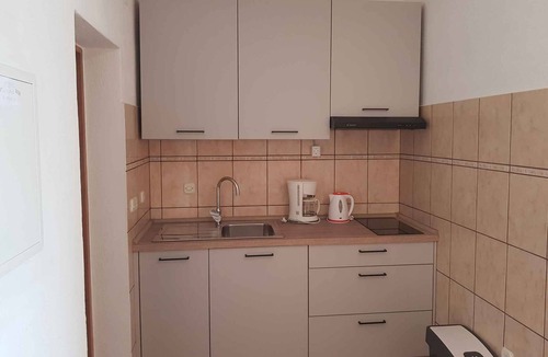 Silo Apartment | Holiday apartment with balcony and air conditioning