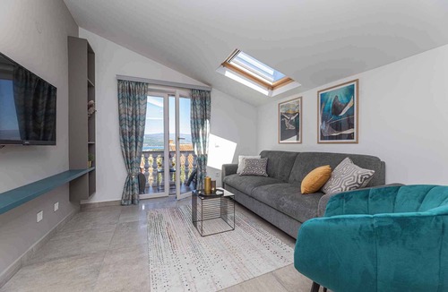 Silo Apartment | Holiday apartment with barbecue facilities and pool