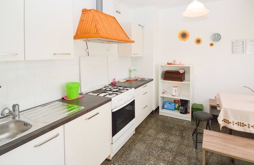 Banjole Apartment | Holiday apartment with balcony and air conditioning