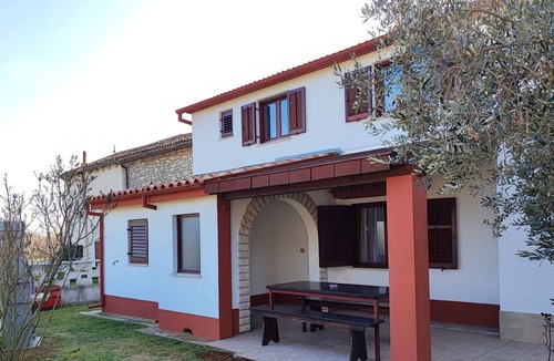 Rebici Apartment | Holiday apartment with terrace and barbecue