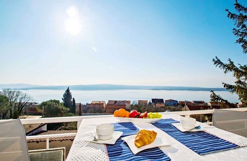 Dramalj Apartment | Holiday apartment with a breathtaking sea view
