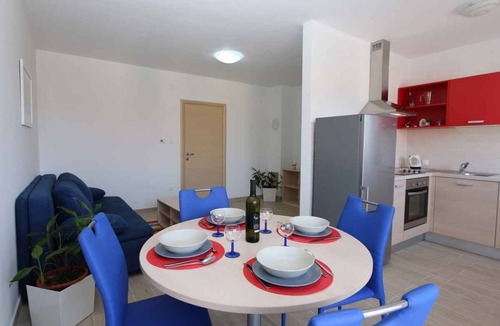 Soline Apartment | Holiday apartment with air conditioning only 40 m from the beach