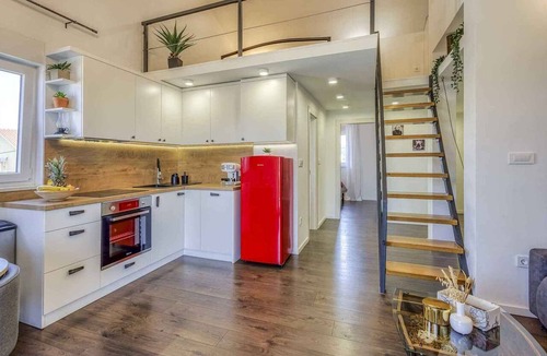 Milovcici Apartment | Holiday apartment with terrace