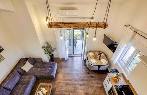 Milovcici Apartment | Holiday apartment with terrace