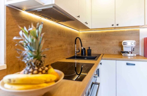 Milovcici Apartment | Holiday apartment with terrace