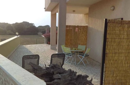 Muntic Apartment | Holiday apartment with parking