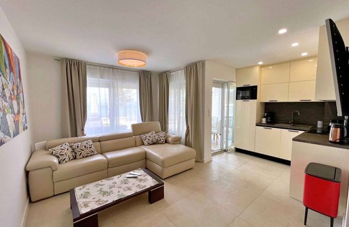 Silo Apartment | Holiday apartment with private hot tub and shared swimming pool