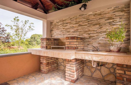 Soline Apartment | Holiday apartment with sea view