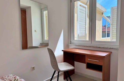 Silo Apartment | Holiday apartment with sea view 20 m from the coast