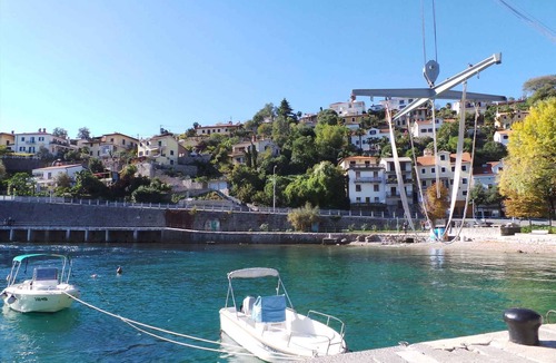 Ika Apartment | Holiday apartment with sea view