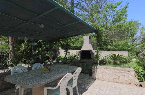 Silo Apartment | Holiday apartment with terrace and air conditioning