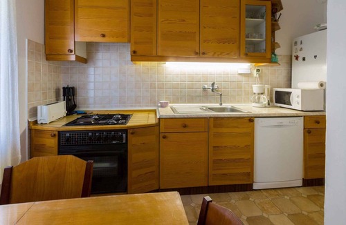 Selce Apartment | Holiday apartment with wifi and air conditioning