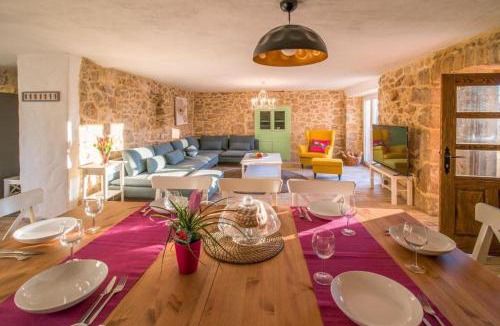Garica House | Holiday Home 5234-1 for 11 Pers on Krk Island