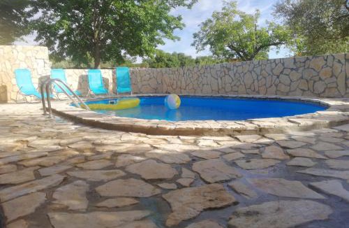 Milovcici House | Holiday Home Casa Bianca