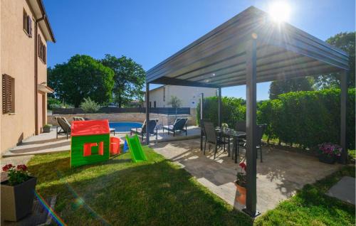 Rebici House | Holiday Home Dobrani Cr