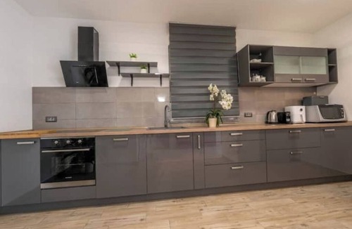 Galizana House | Holiday home Galižana