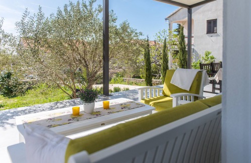 Potocnica House | Holiday Home Hannah