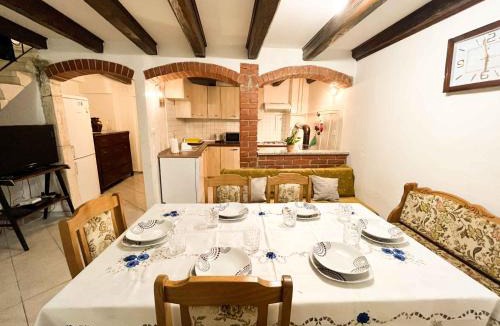 Mali Vareski House | Holiday home in Krnica - Istrien 8733