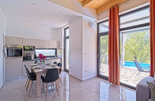 Jastrebarsko Villa | Holiday Home Lipa by Villas Guide