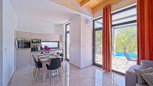 Jastrebarsko Villa | Holiday Home Lipa by Villas Guide