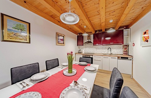 Ljubitovica House | Holiday Home Luce with private Pool, Ljubitovica, Croatia
