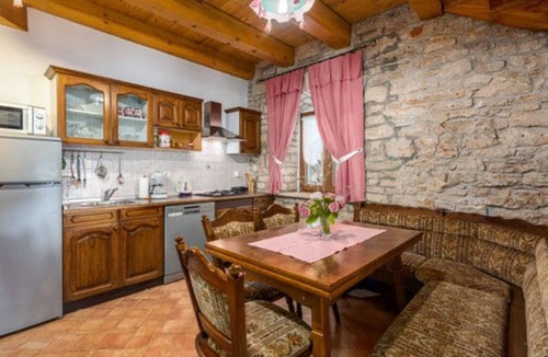 Gajana House | Holiday Home Luna - Holiday Home