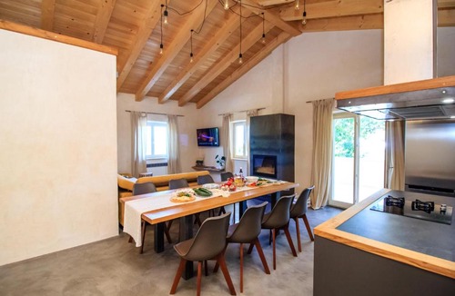 Krnica Villa | Holiday Home Mikula