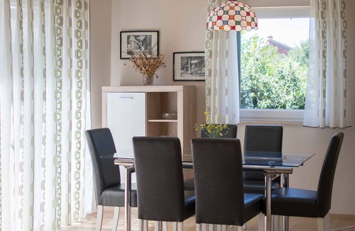 Kastel House | Holiday home mit Klimaanlage und Terrasse