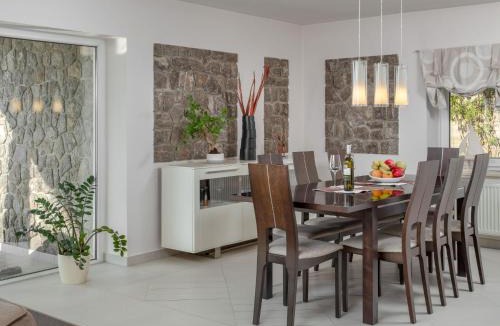 Vratarusa House | Holiday Home Senj by Interhome