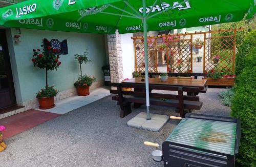 Lic House | Holiday Home TILEMIDA