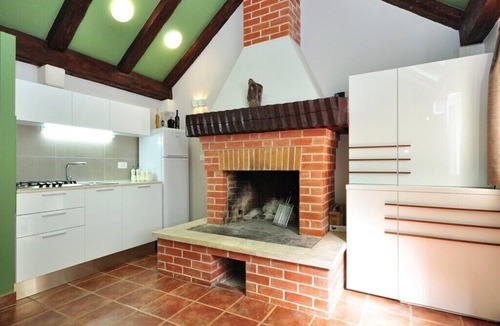 Pucisca House | Holiday home Tonka, (14500), Pucišca, hr