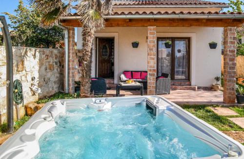 Loborika House | Holiday Home Villa Aurora by Interhome