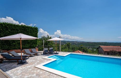 Viskovo House | Holiday Home Villa Toni by Interhome