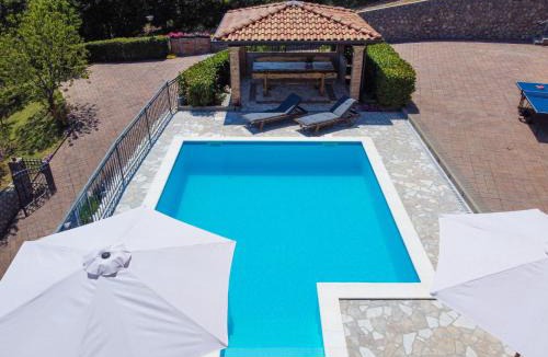 Viskovo House | Holiday Home Villa Toni by Interhome