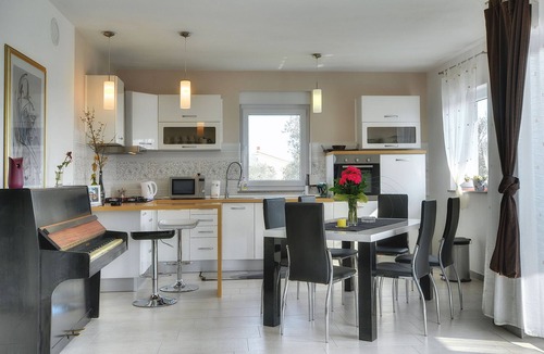 Orbanici House | Holiday Home Vodnjan near Beach